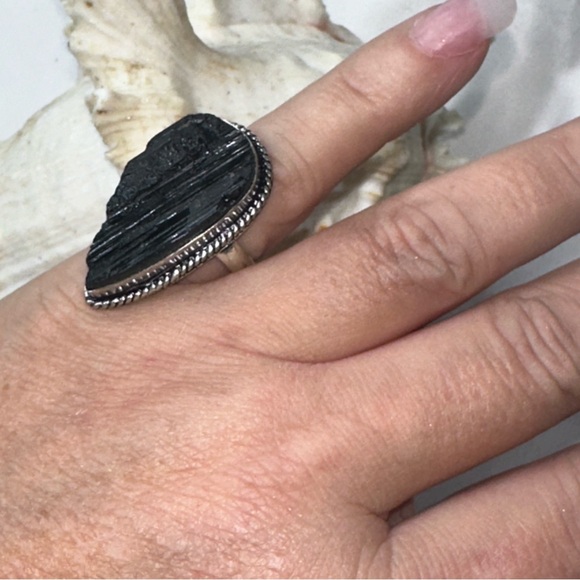 Sale* Raw Tourmaline nostalgia statement Ring - Picture 3 of 12